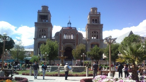 Catedral de Huaraz. foto: Manuel López